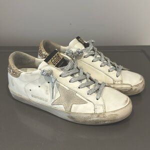 Golden Goose Superstar Leather Low-Top Sneakerss
